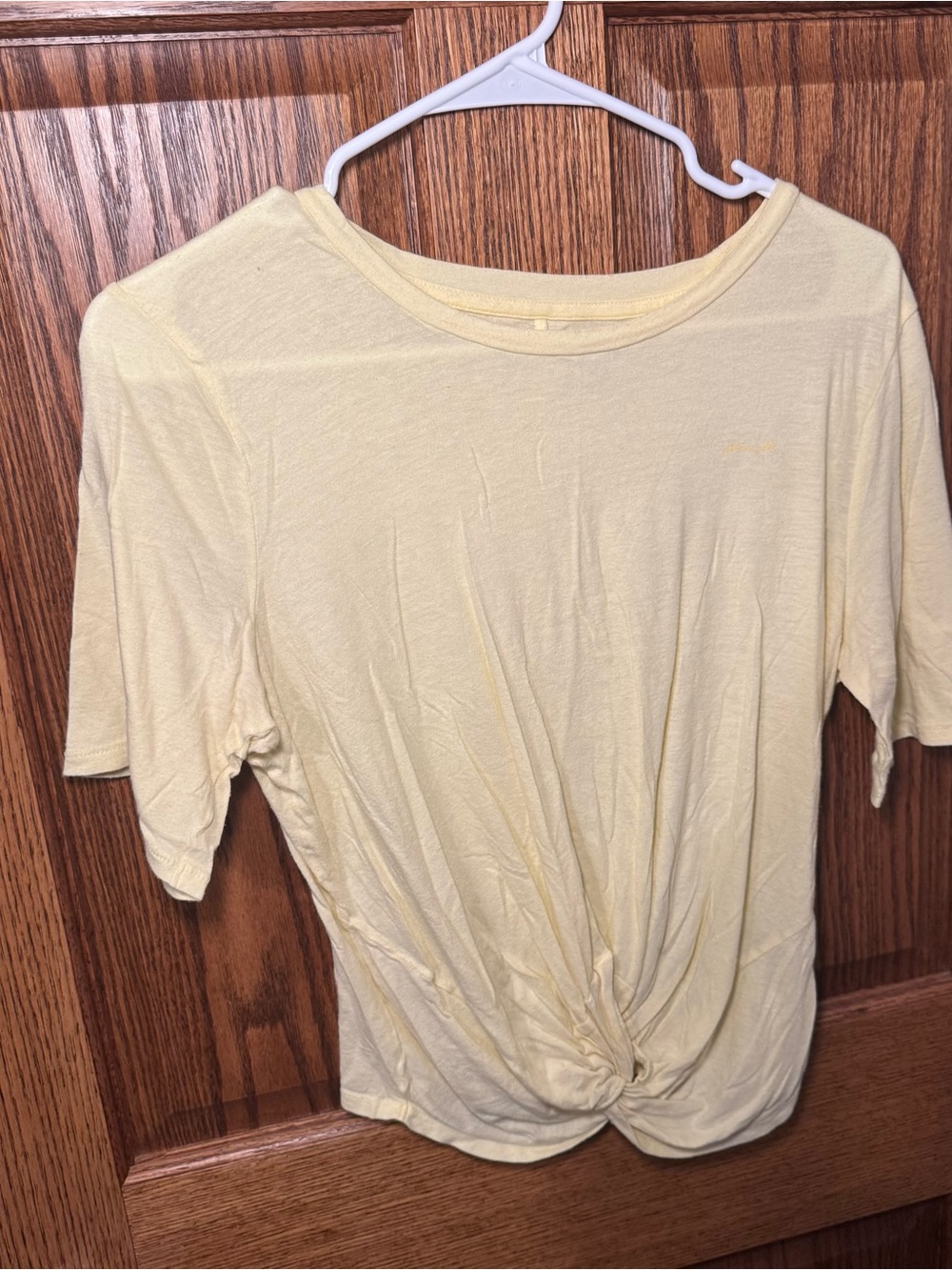 VS Pink Light Yellow crop top